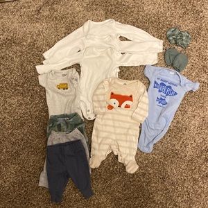 Bundle of Baby boy newborn clothes 11 pieces total